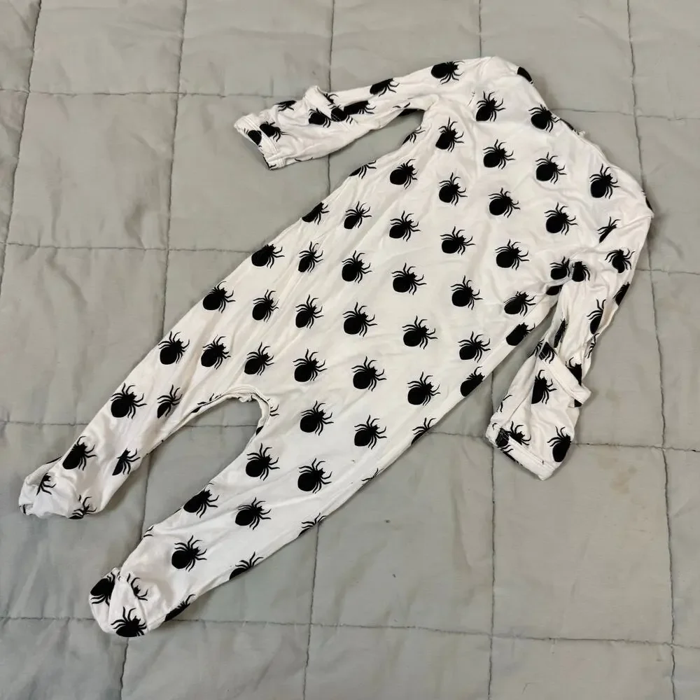 Kate Quinn Bamboo Spider One Piece Outfie Footie Romper 3-6 Months
